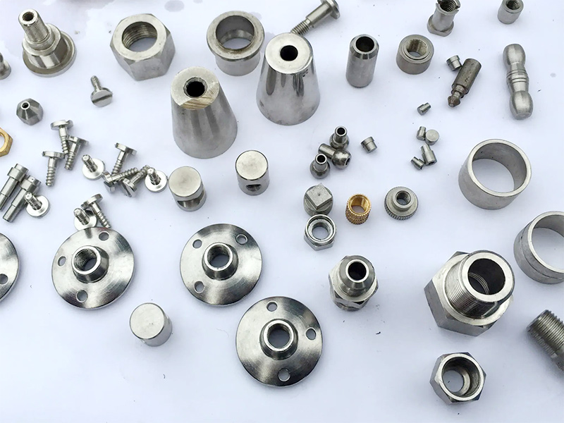 機(jī)床配件在不進(jìn)行使用時(shí)需提前對(duì)它們進(jìn)行清潔保養(yǎng)